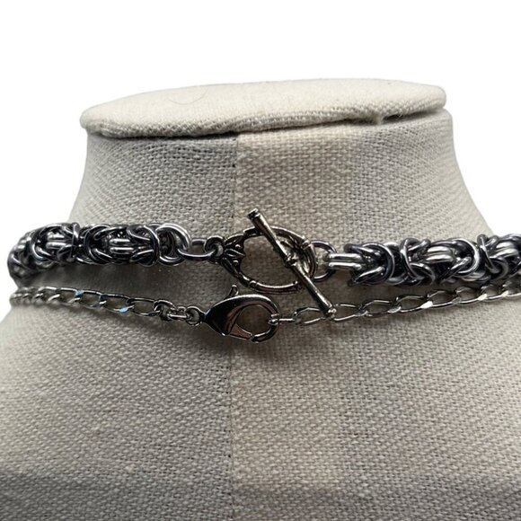 Silver Tone Necklace & Bracelet Set    M11 - Picture 4 of 6